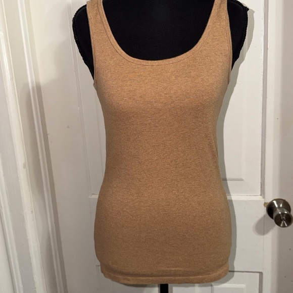 Mossimo Supply Co. Women's size large, size medium Tank Tops,‎ shirts, tops - Picture 7 of 10